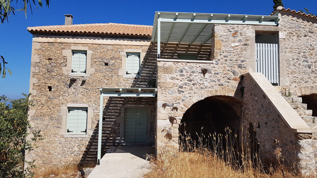 KAPA-Engineering-Κατασκευαστική-εταιρεία-Καλαμάτα-Ανακατασκευή-διατηρητέου